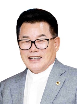          배한철  경상북도의회의장